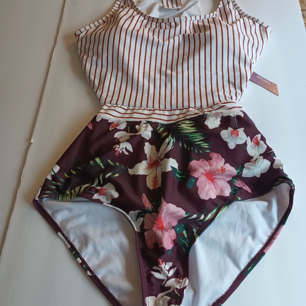 One piece bathing suit